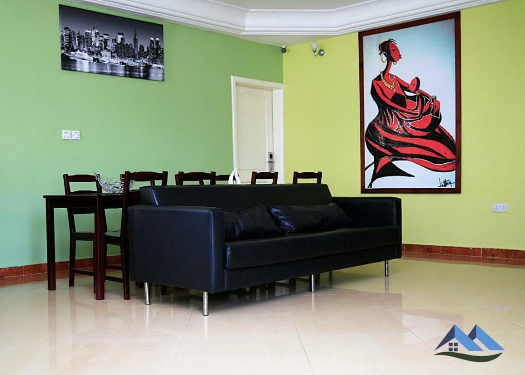 Danritzcer Suites Accra Exterior photo